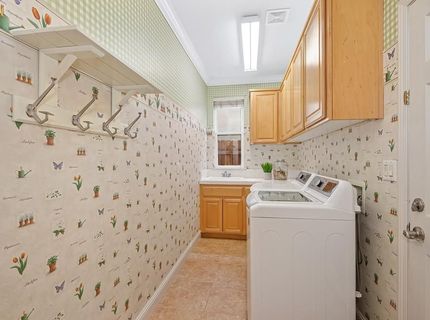 8081 Gilleland Dr, Roseville, CA 95747 Photo
