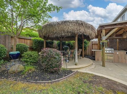 8081 Gilleland Dr, Roseville, CA 95747 Photo