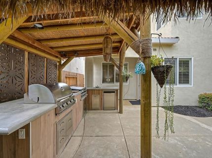 8081 Gilleland Dr, Roseville, CA 95747 Photo