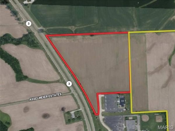 000 Highway 3 , Columbia, IL 62236