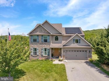 72 CIDER MILL ROAD, MERTZTOWN, PA 19539