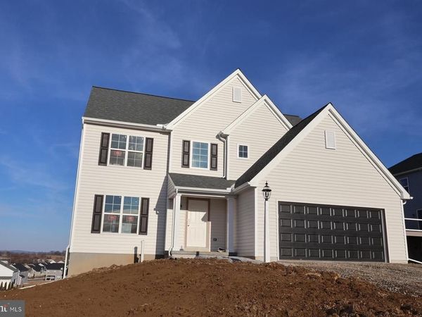 318 RESERVE LANE , MECHANICSBURG, PA 17050