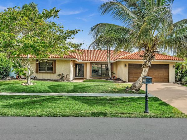 9125 Old Pine Road, Boca Raton, FL 33428