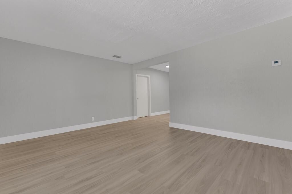 1131 NW 18th Avenue, Fort Lauderdale, FL 33311 Photo