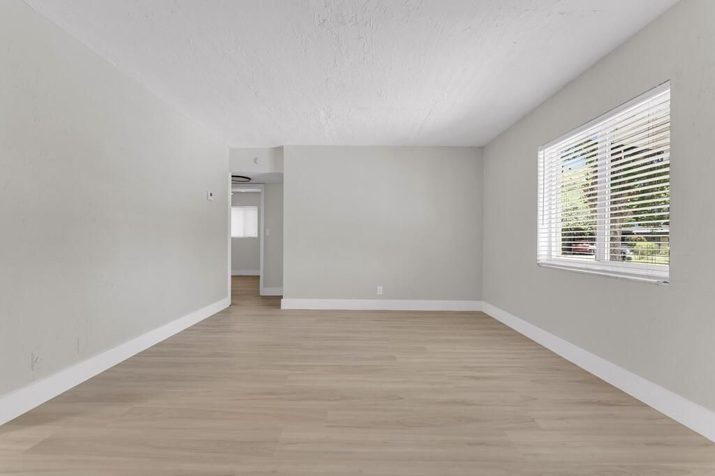 1131 NW 18th Avenue, Fort Lauderdale, FL 33311 Photo