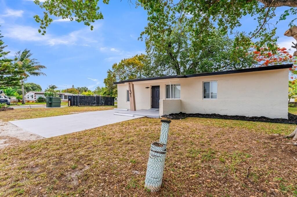 1131 NW 18th Avenue, Fort Lauderdale, FL 33311 Photo