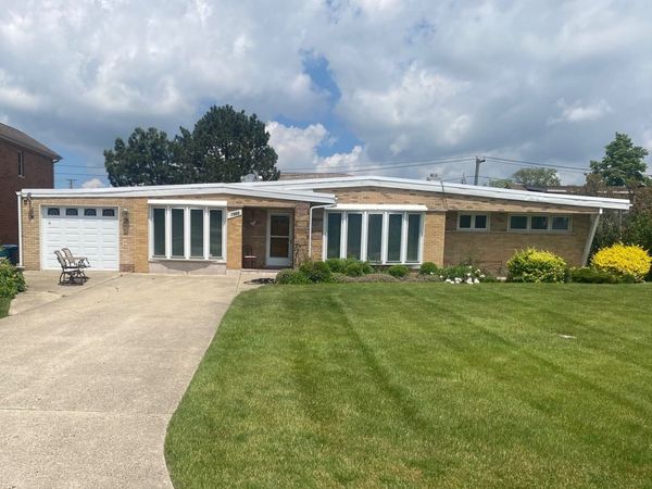 7960 W Bryn Mawr Avenue , Norwood Park Township, IL 60068