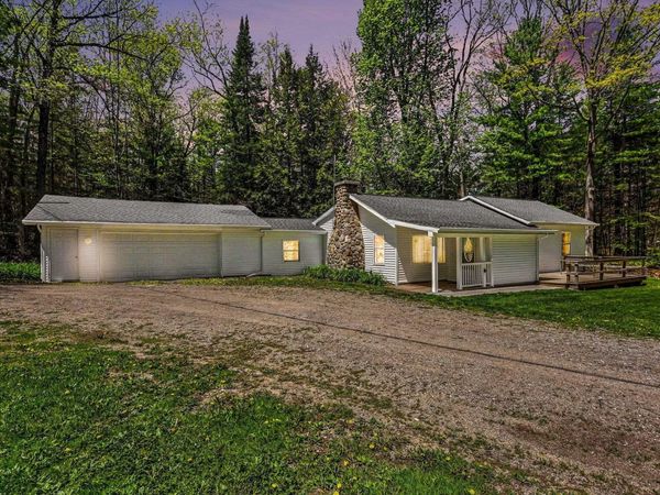 5950 Mark Drive, Hale, MI 48739