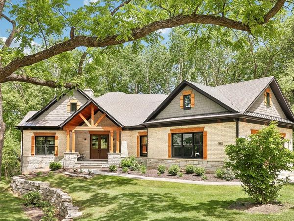 542 Berwyn DRIVE, Fontana, WI 53125