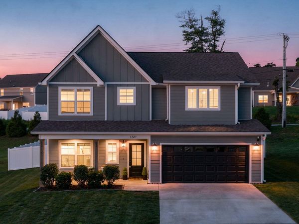 1323 Neyland Circle, Hixson, TN 37343