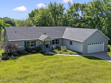 15379 Bird Road , Argentine Twp, MI 48451