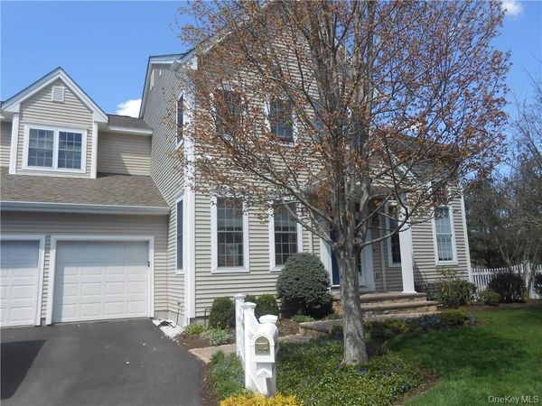 80 Landmark Court, White Plains, NY 10603