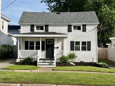 90 W Mohawk Street, Oswego, NY 13126