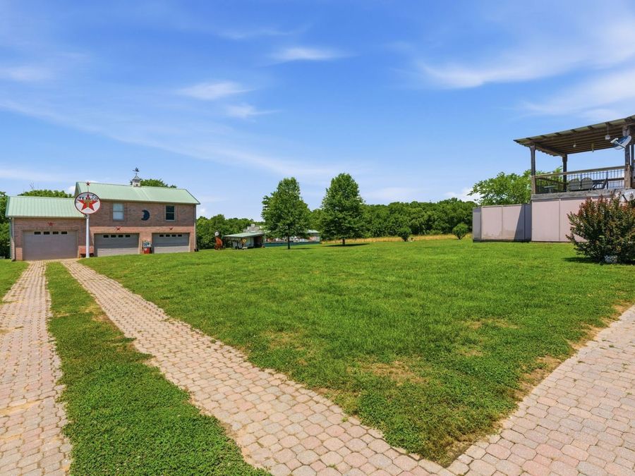 Property Image 11