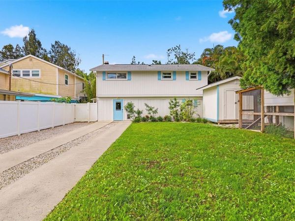 7 GEORGIA AVENUE , CRYSTAL BEACH, FL 34681