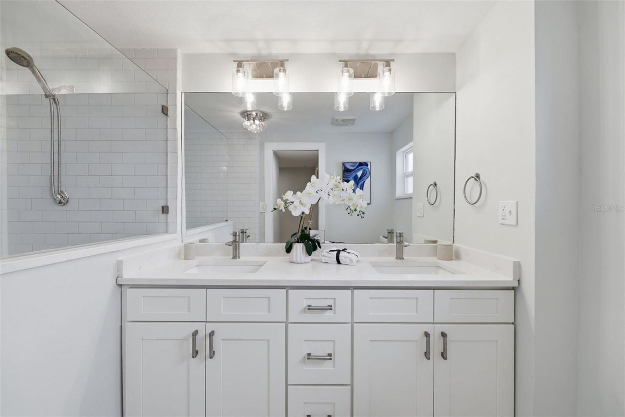 7 Georgia Avenue, Crystal Beach, FL 34681 Photo