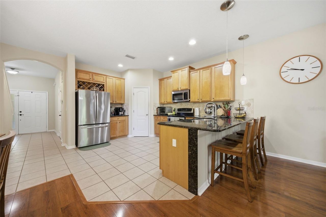 4532 Amberly Oaks Court, Tampa, FL 33614 Photo