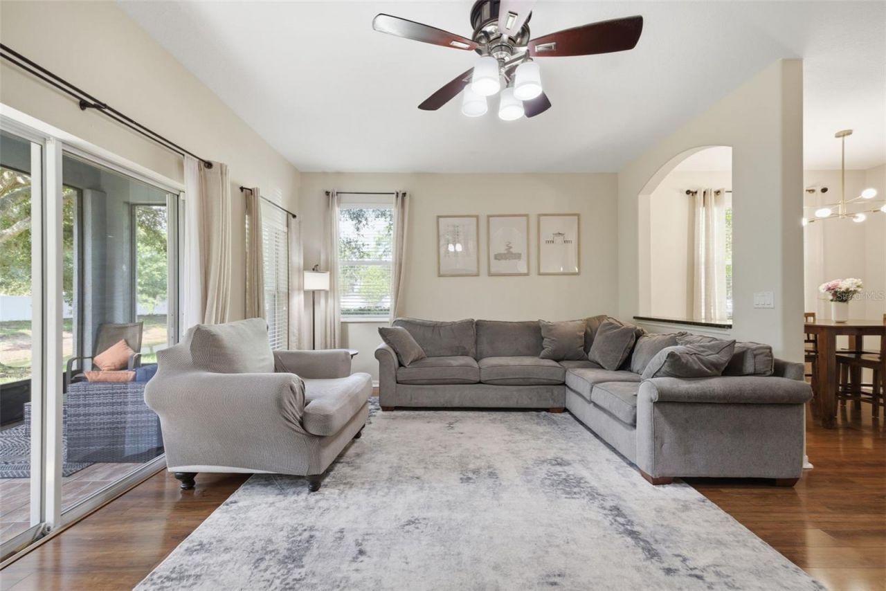 4532 Amberly Oaks Court, Tampa, FL 33614 Photo