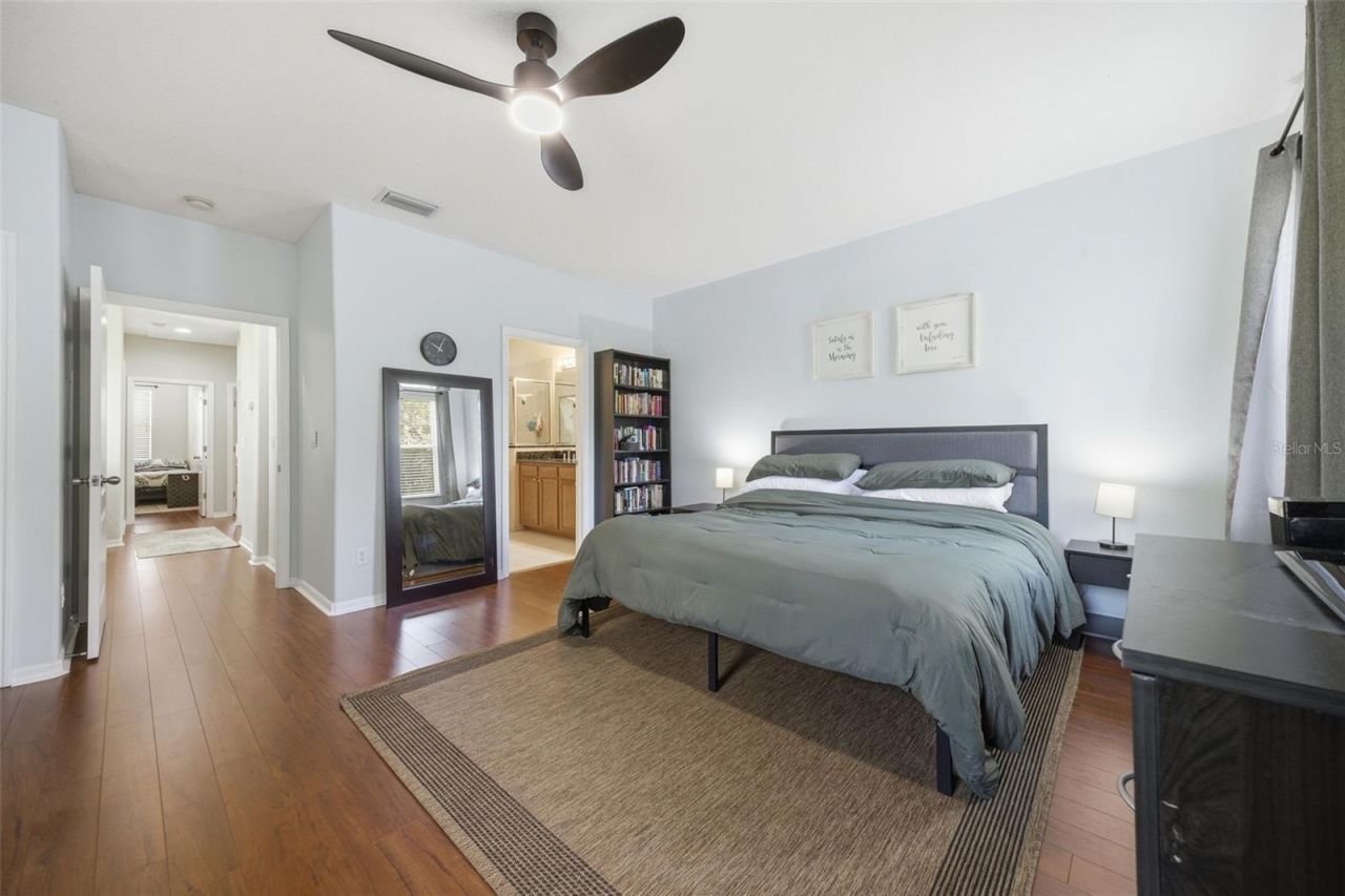 4532 Amberly Oaks Court, Tampa, FL 33614 Photo