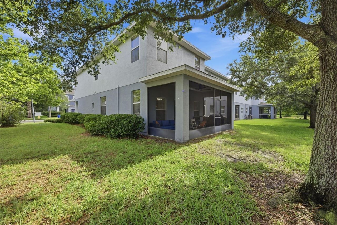 4532 Amberly Oaks Court, Tampa, FL 33614 Photo