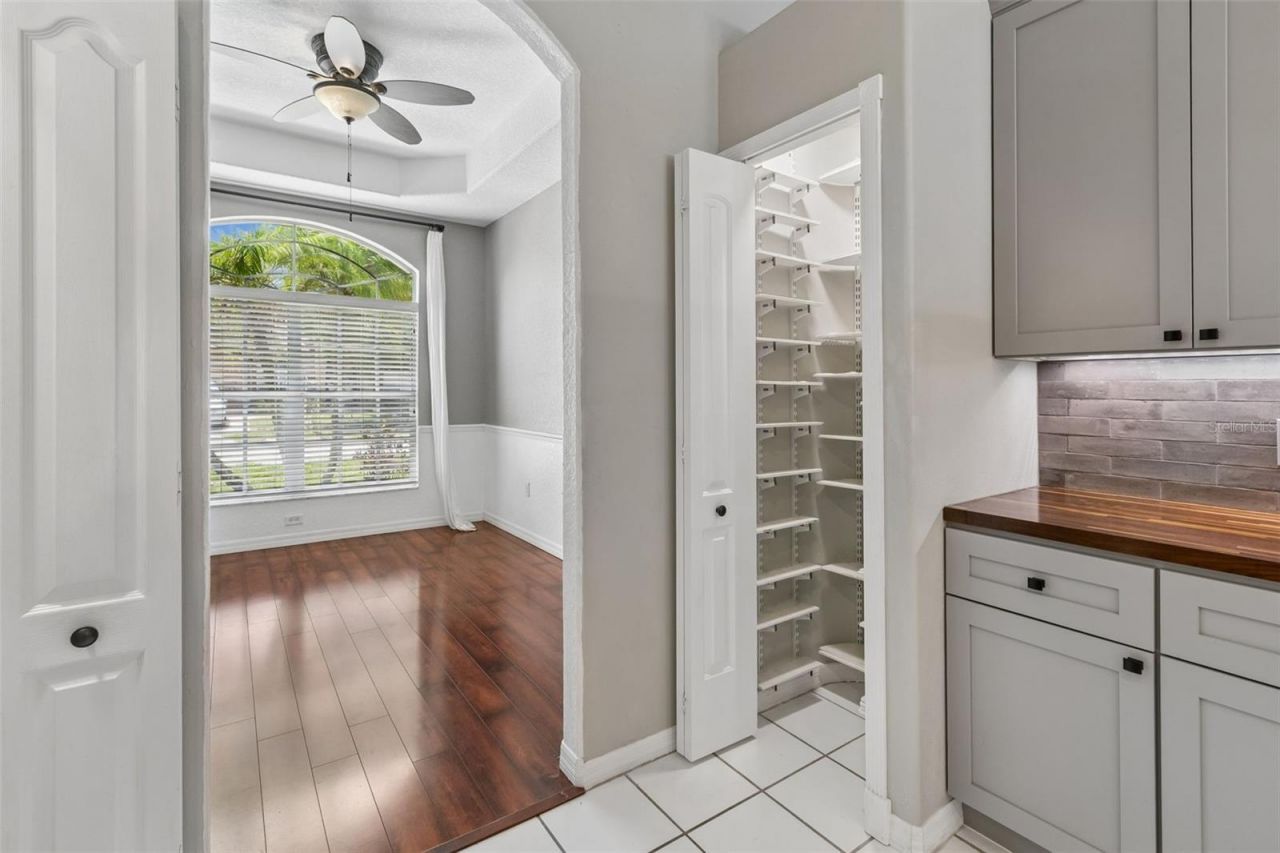 8604 Brookway Circle, Tampa, FL 33635 Photo