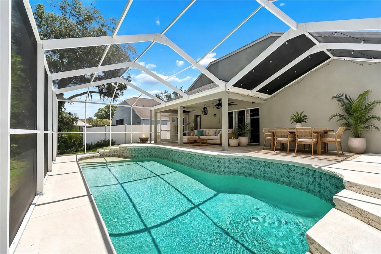 8604 Brookway Circle, Tampa, FL 33635 Photo