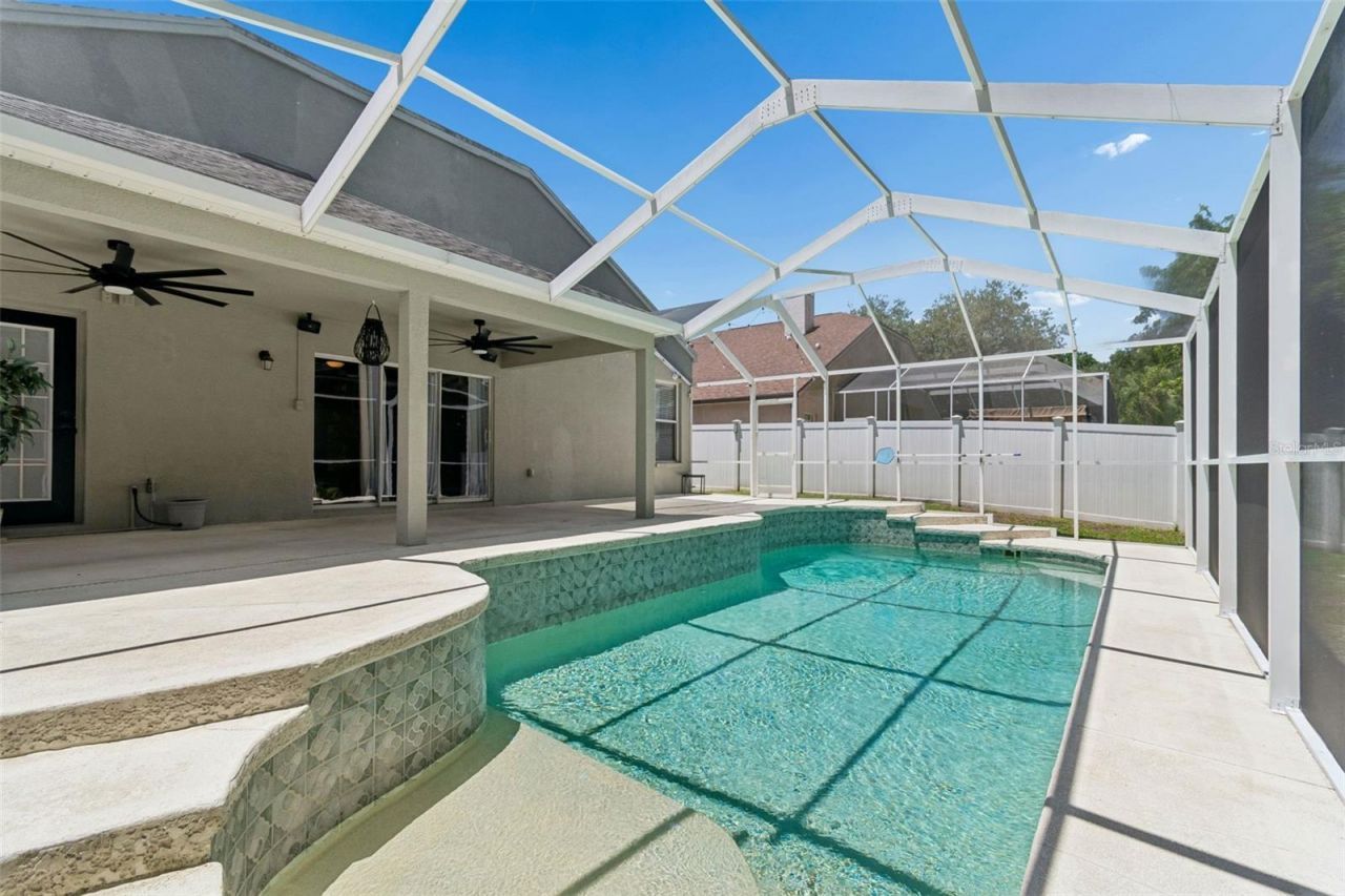 8604 Brookway Circle, Tampa, FL 33635 Photo