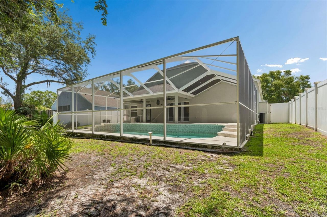 8604 Brookway Circle, Tampa, FL 33635 Photo