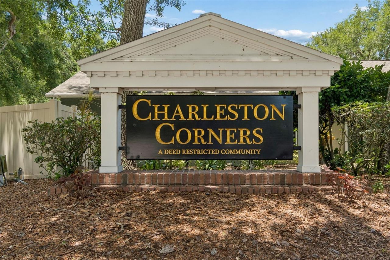 8604 Brookway Circle, Tampa, FL 33635 Photo