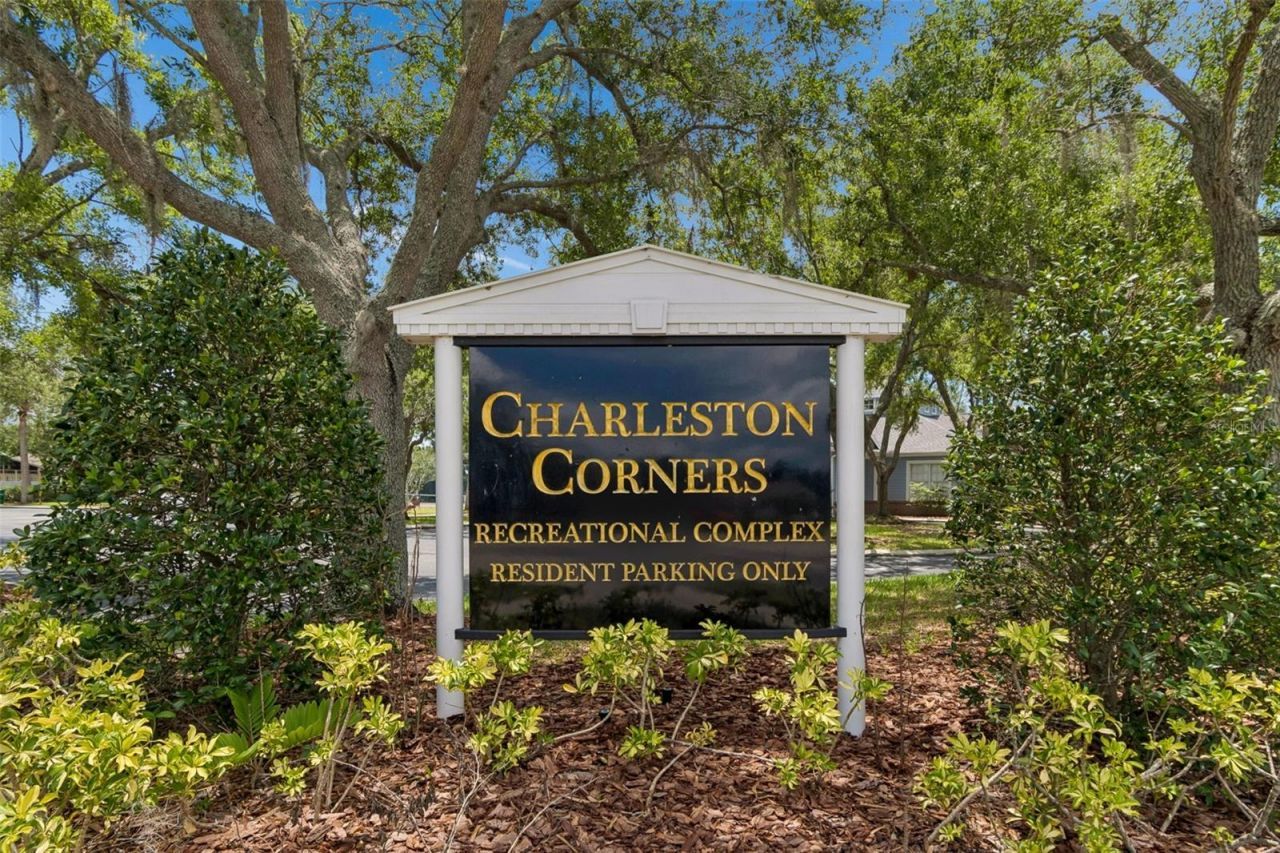 8604 Brookway Circle, Tampa, FL 33635 Photo
