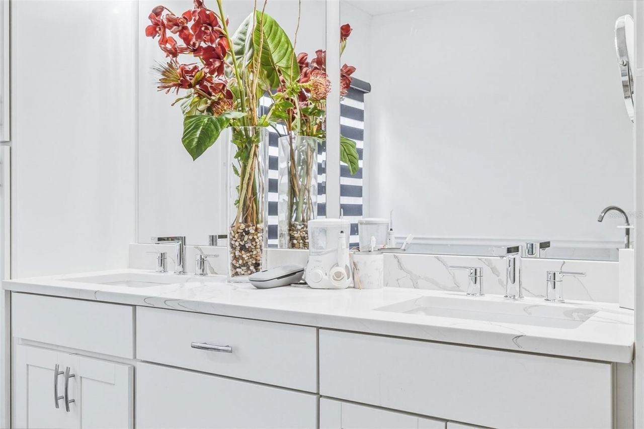 3663 Square West Lane, Unit 12, Sarasota, FL 34238 Photo