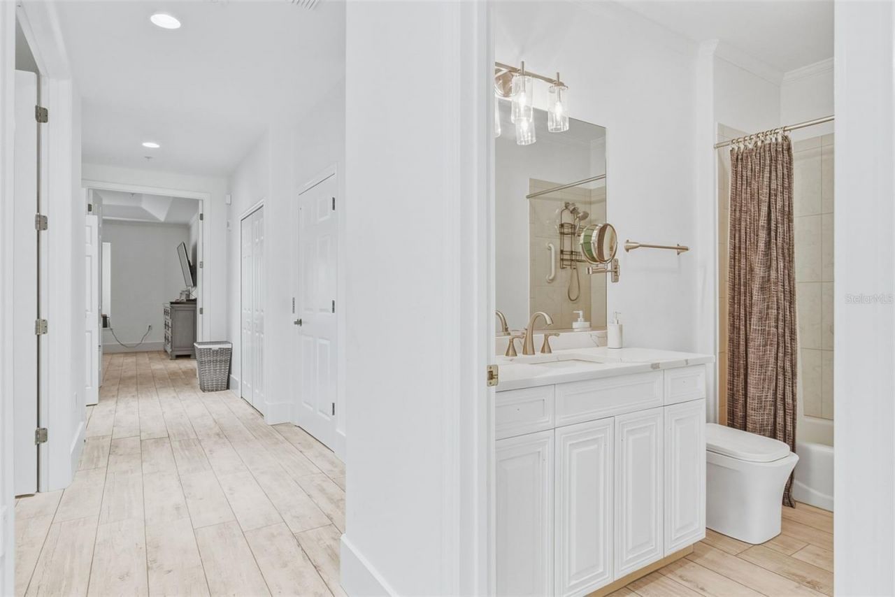 3663 Square West Lane, Unit 12, Sarasota, FL 34238 Photo