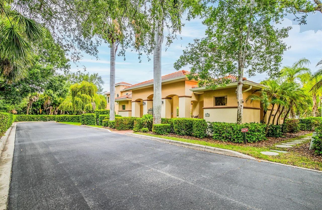 3663 Square West Lane, Unit 12, Sarasota, FL 34238 Photo