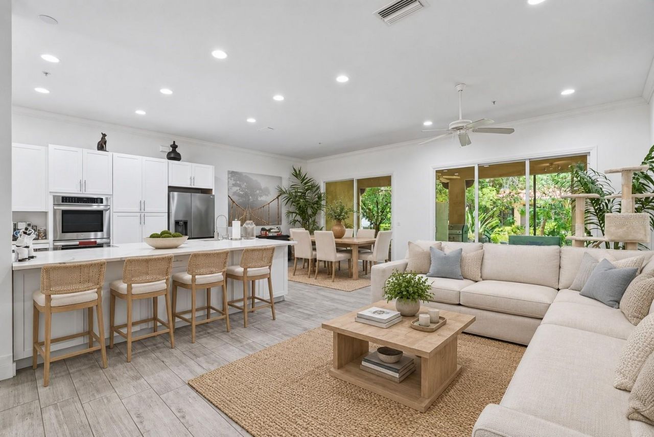 3663 Square West Lane, Unit 12, Sarasota, FL 34238 Photo