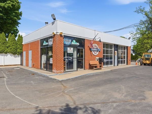 1545 Washington St, Newton, MA 02465