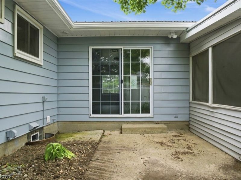 1104 Gary Avenue, Girard, OH 44420 Photo 33