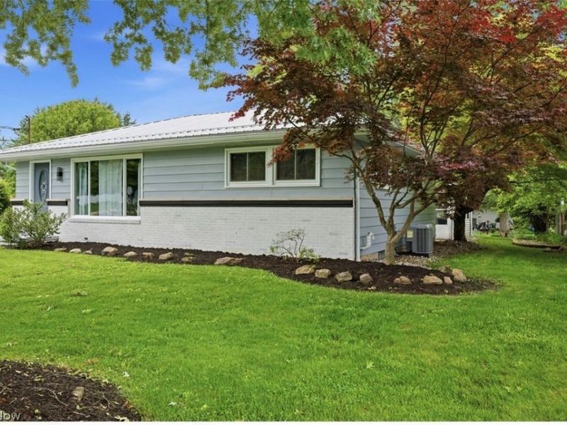 1104 Gary Avenue, Girard, OH 44420 Photo 6