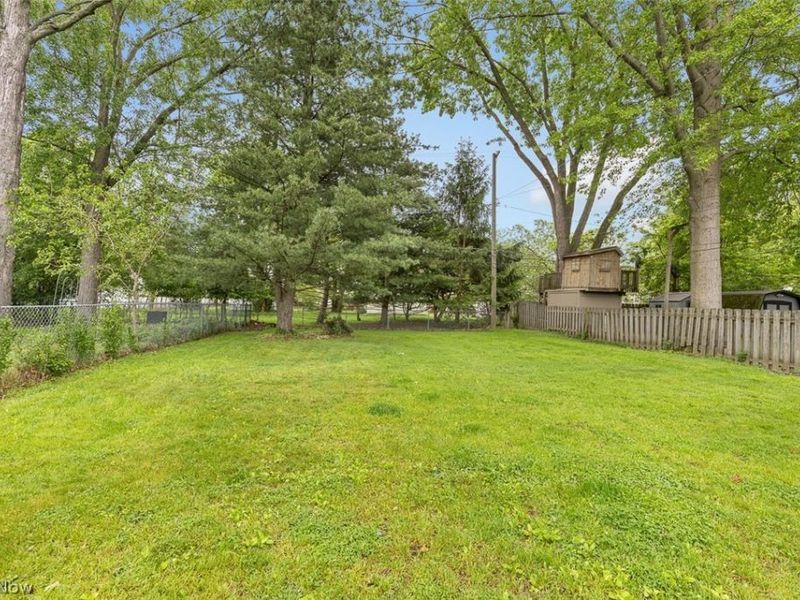 4213 W 219th Street, Fairview Park, OH 44126 Photo 22