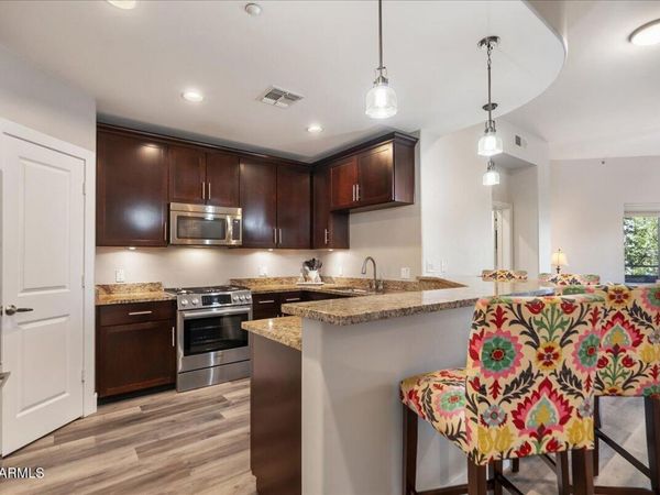 945 E PLAYA DEL NORTE Drive, Unit 2022, Tempe, AZ 85288