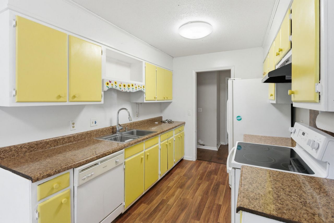 525 Savannah Road Photo 12