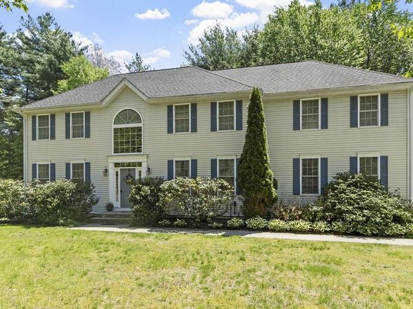 4 Forest Street, Georgetown, MA 01833