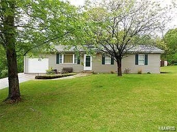1 Kathryn Drive , St James, MO 65559
