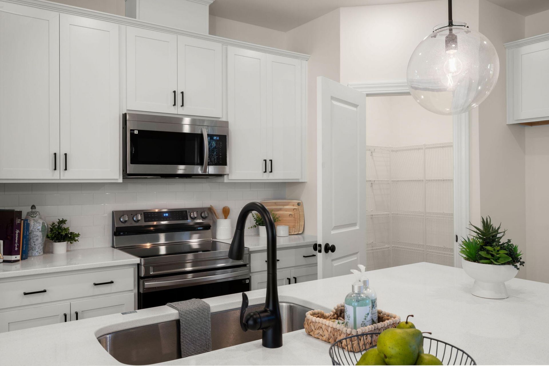 5706 Barbary Coast Road Photo 24