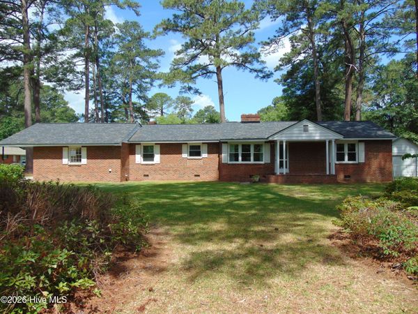 300 Oakdale Road, Rocky Mount, NC 27804