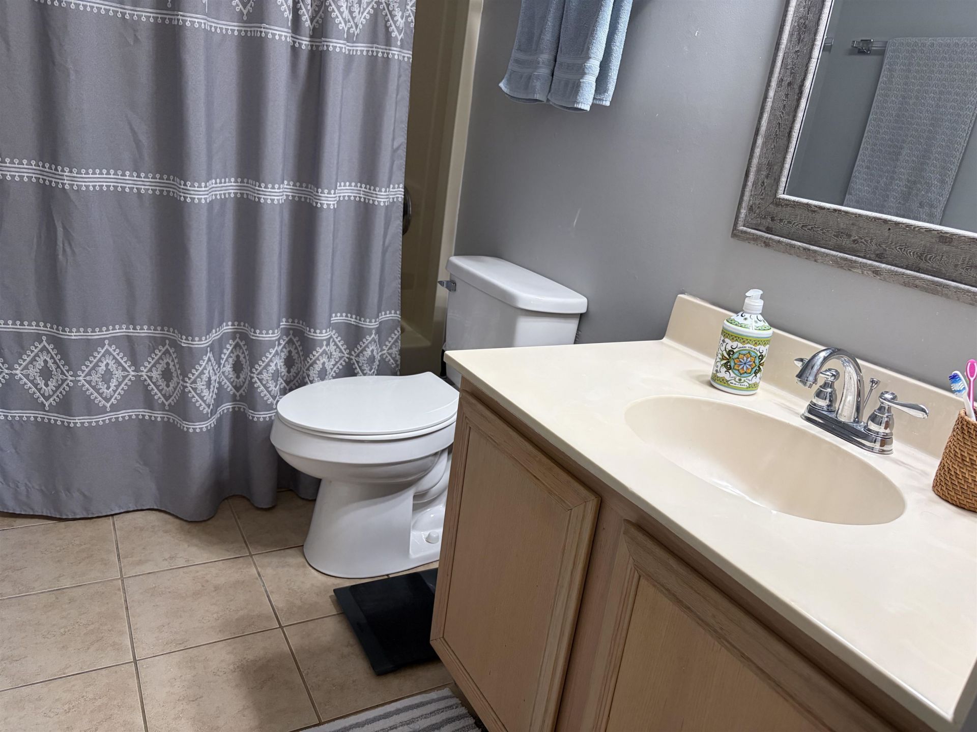 1450 Blue Tree Ct.  Photo 16