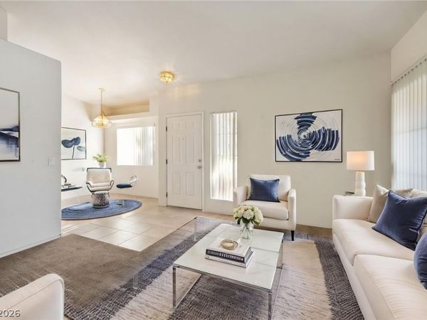 325 Amber Pine Street, Unit 205, Las Vegas, NV 89144