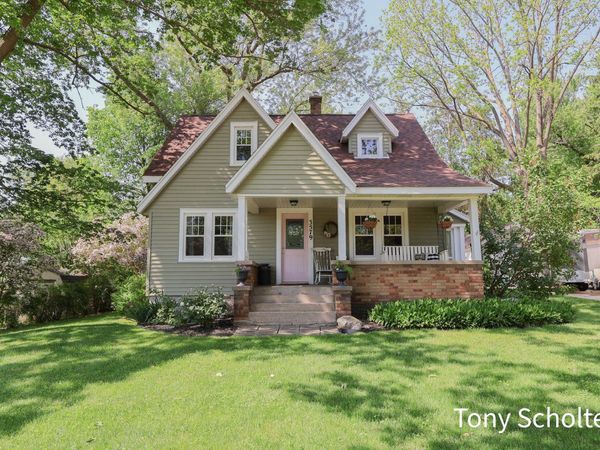 3579 Perry Street, Hudsonville, MI 49426