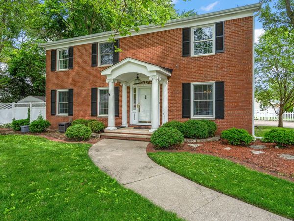 1331 Macarthur Boulevard, Munster, IN 46321
