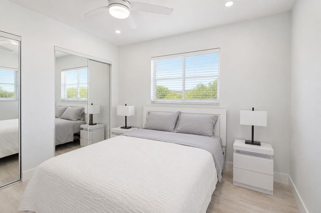 7787 Golf Cir Drive, Unit 301, Margate, FL 33063 Photo