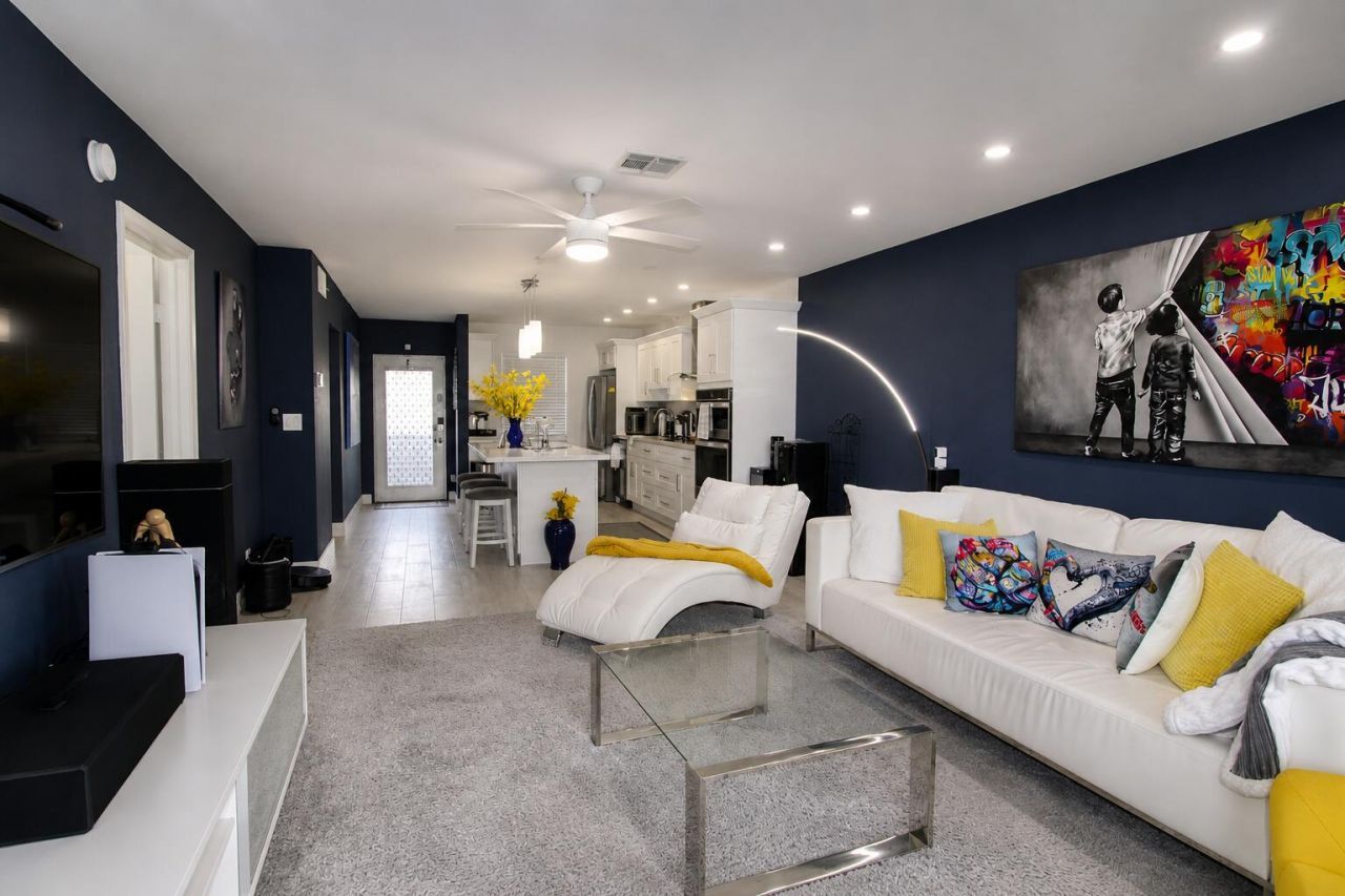 7787 Golf Cir Drive, Unit 301, Margate, FL 33063 Photo